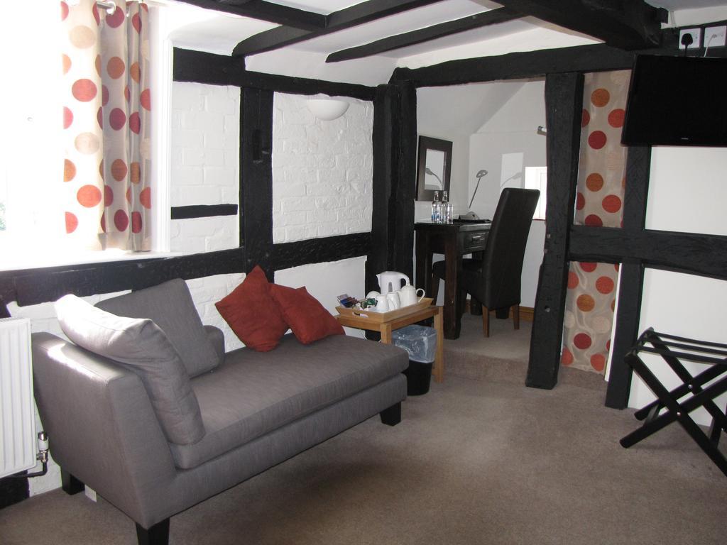 Rose & Crown Hotel Tenbury Bilik gambar