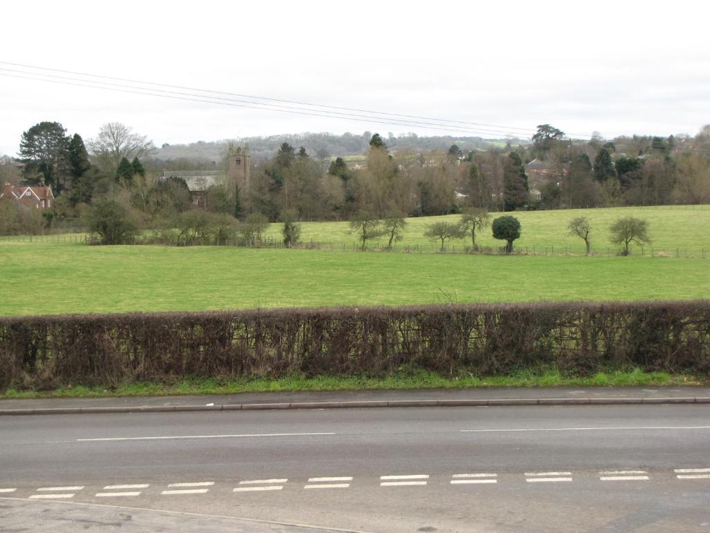 Rose & Crown Hotel Tenbury Bilik gambar